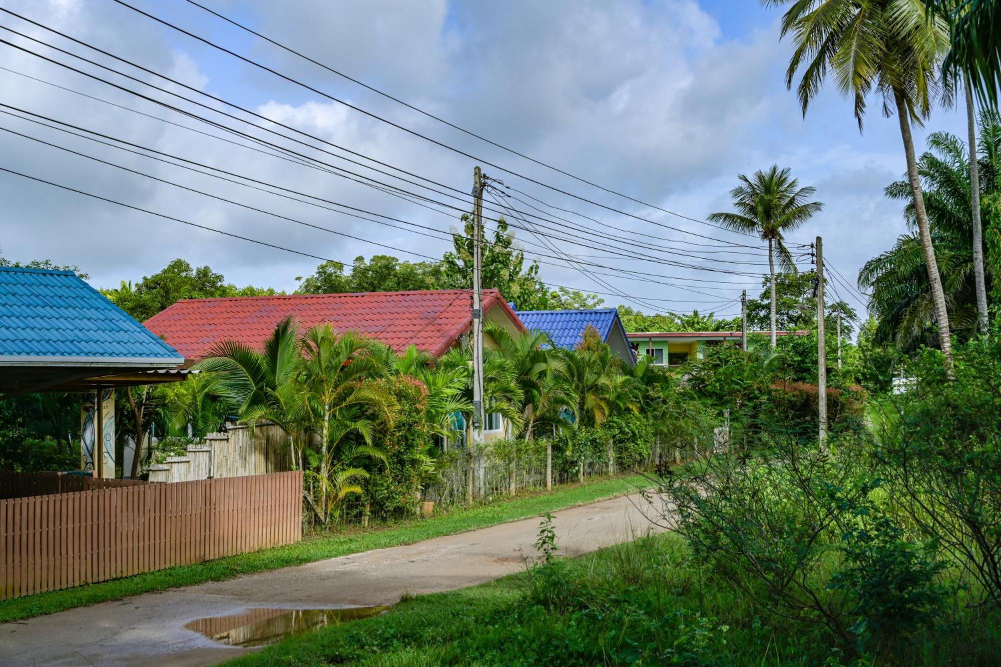 Chill Out Village Ao Nam Mao Екстер'єр фото