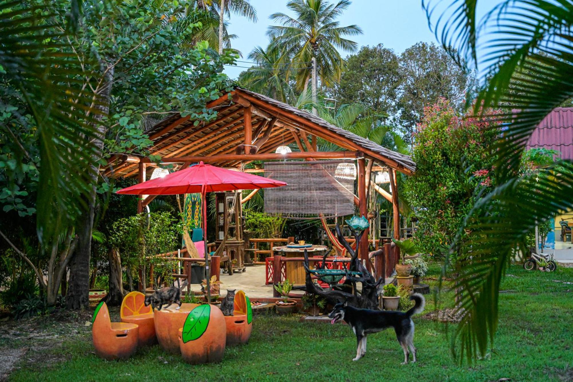 Chill Out Village Ao Nam Mao Екстер'єр фото